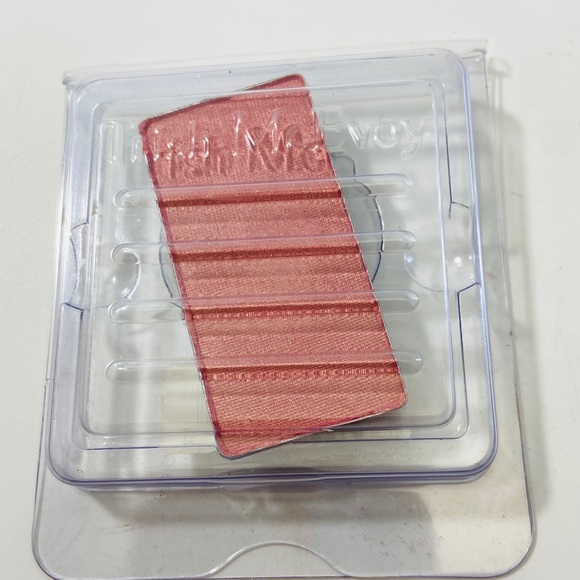 Trish McEvoy Blush - Picture 4 of 5